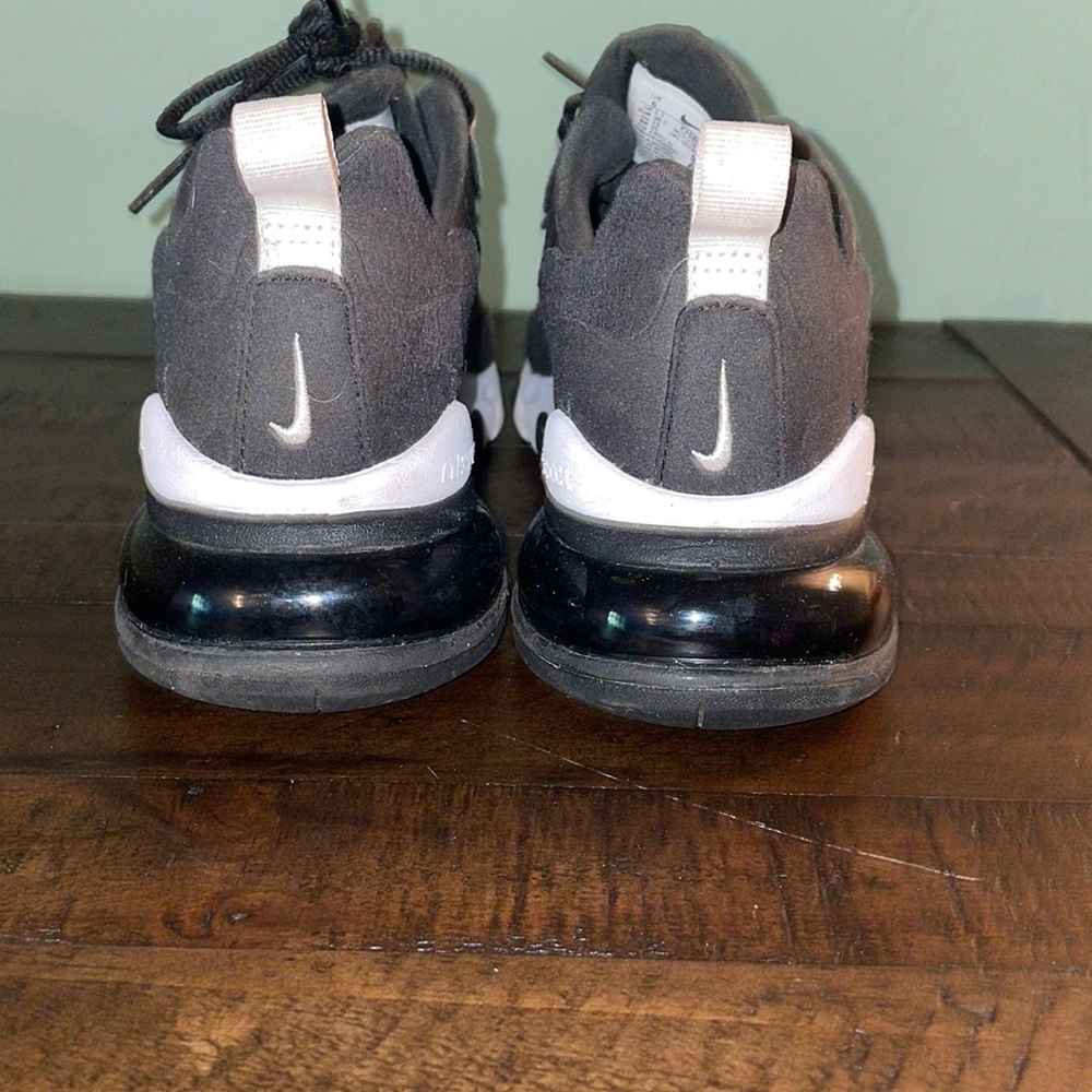 🖤🤍✔️🤍🖤✔️Nike Air 70 React
